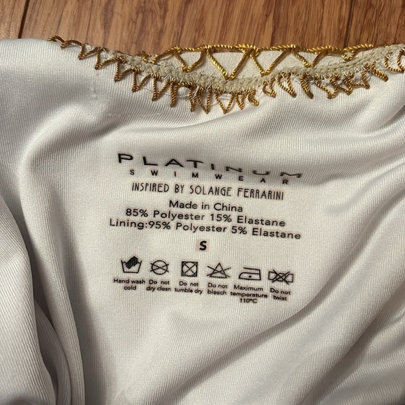 Platinum swimwear- Elegant Cream snakeskin pattern  Women's Swimsuit- size small - Picture 4 of 6